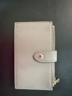 Women's Neutral Leather Zip Wallet - Gray